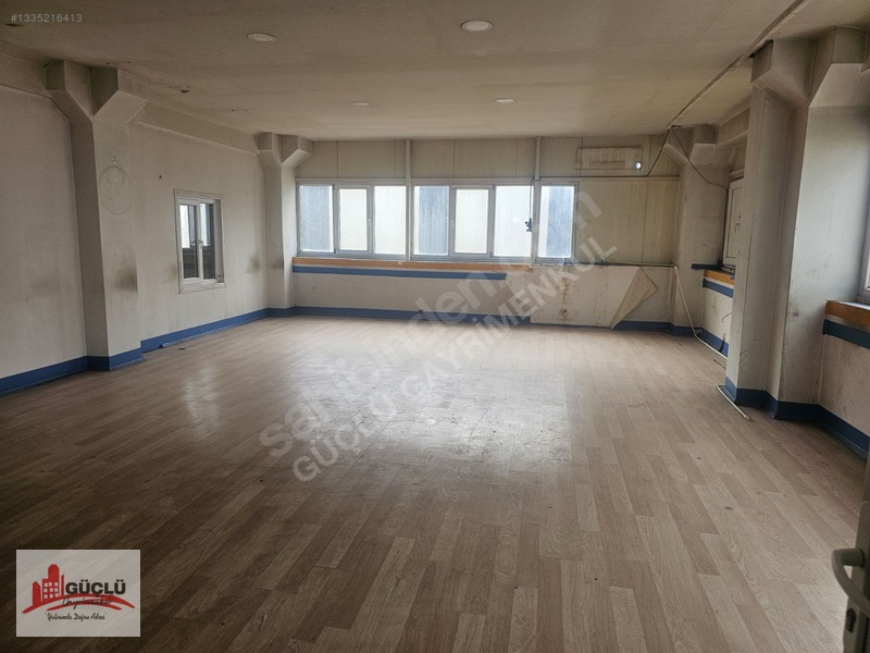 Güçlü Gayrimenkul'den Ofisli Vinçli Kullanıma Hazır Fabrika — fotoğraf 11