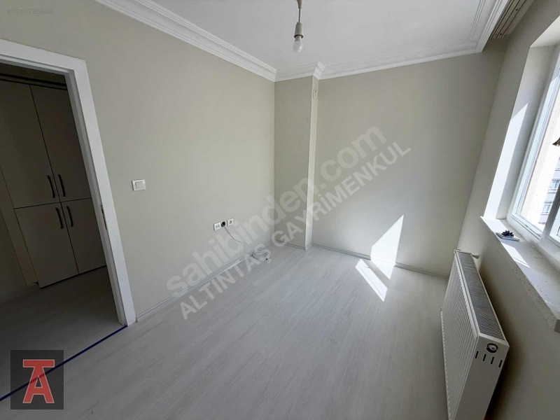 30 Ağustos Mah'de Ara Katta Masrafsız Merkezi Lokasyon 3+1 — fotoğraf 15