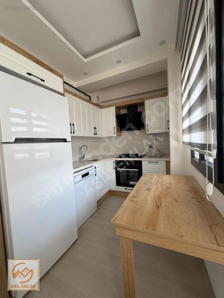 Asil Emlak'tan Muradiye'de Sıfır 1+1 Klimalı Eşyalı Daire — fotoğraf 7