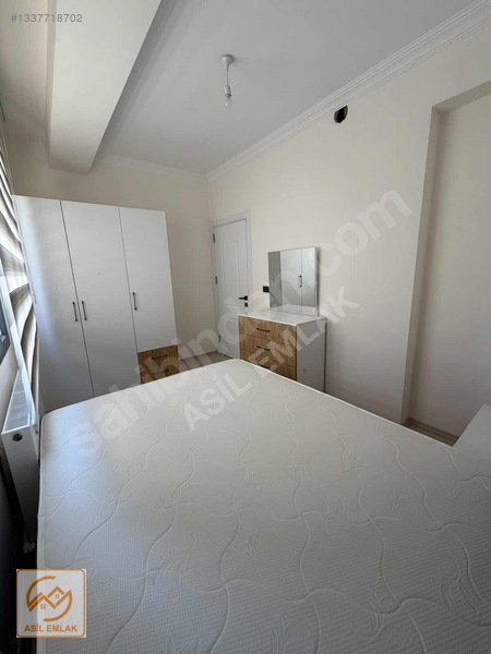 Asil Emlak'tan Muradiye'de Sıfır 1+1 Klimalı Eşyalı Daire — fotoğraf 9