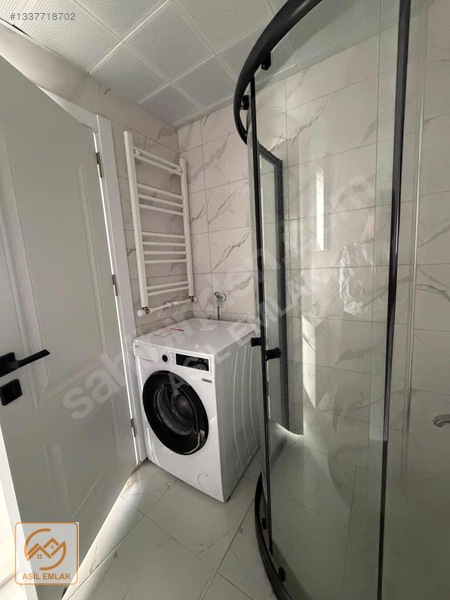 Asil Emlak'tan Muradiye'de Sıfır 1+1 Klimalı Eşyalı Daire — fotoğraf 12