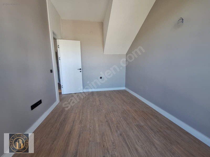Site İçerisnde Teraslı Bulvara Cephe 1.sınıf İşçilik 2+1 Kiralık — fotoğraf 12