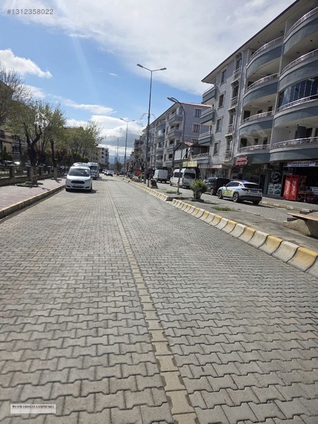 Fatih Erdoğan Dan Vali Yolu Caddesi Yanyana Bitişik Satlık 2 Dük — fotoğraf 19
