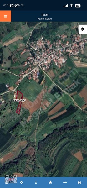 Merkeze 13 Km Altyapısı Hazır 4.943 M² Satılık Tarla — fotoğraf 2