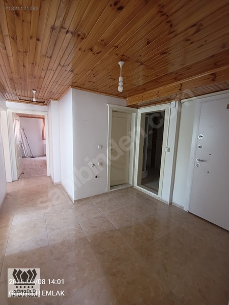 Görgülü Emlaktan Satılık 2+1 Daire — fotoğraf 3