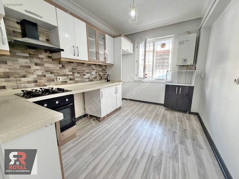 Atapark'ta Cepheleri Açık İskanlı Teras Balkonlu 3+1 Daire — fotoğraf 2