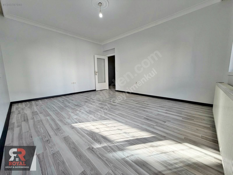 Atapark'ta Cepheleri Açık İskanlı Teras Balkonlu 3+1 Daire — fotoğraf 13