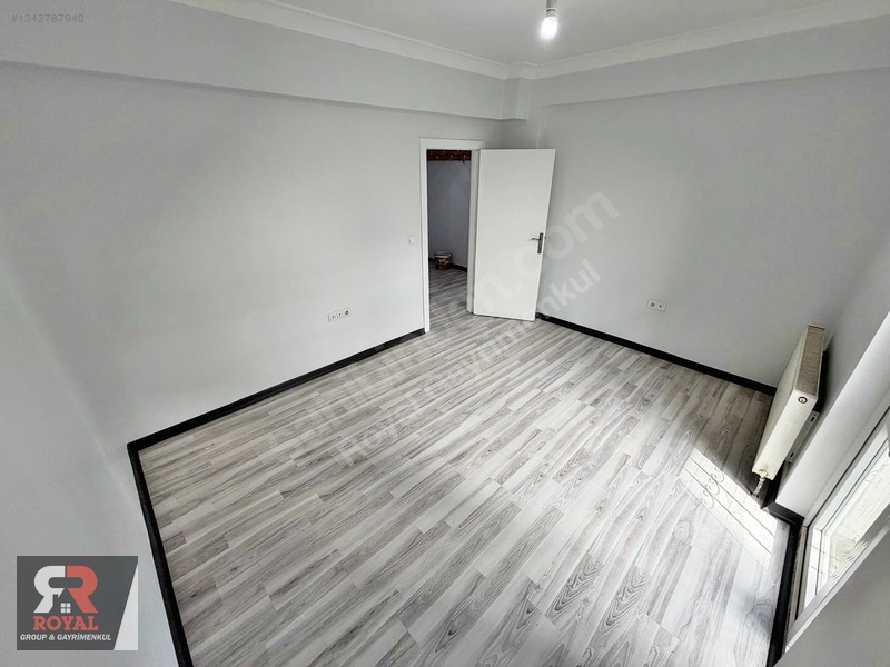 Atapark'ta Cepheleri Açık İskanlı Teras Balkonlu 3+1 Daire — fotoğraf 17