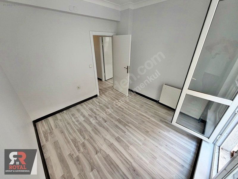 Atapark'ta Cepheleri Açık İskanlı Teras Balkonlu 3+1 Daire — fotoğraf 21