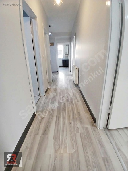 Atapark'ta Cepheleri Açık İskanlı Teras Balkonlu 3+1 Daire — fotoğraf 26