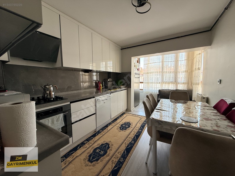 Peyami Sefa Mahallesinde Full Yapılı Manzaralı Mantolamalı Daire — fotoğraf 3