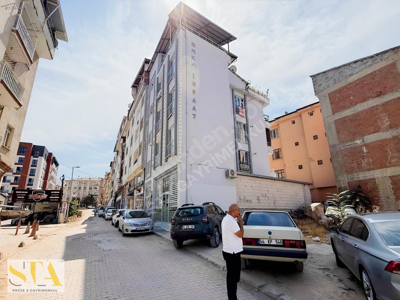 Çarşı Merkezde Eşyalı Kiralık 1+1 Daire — fotoğraf 2