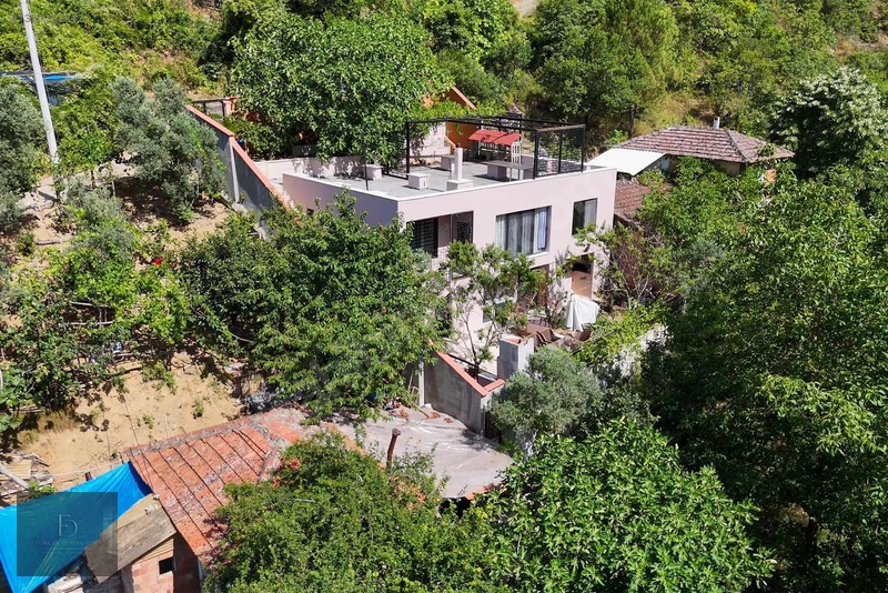 Doğa İle İç İçe Villa Tadında Satılık Müstakil 3+1 Teraslı Ev — fotoğraf 2