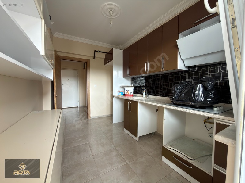 Rota'dan Kavallar'da Ara Kat Çift Balkonlu Kiralık 2+1 — fotoğraf 7