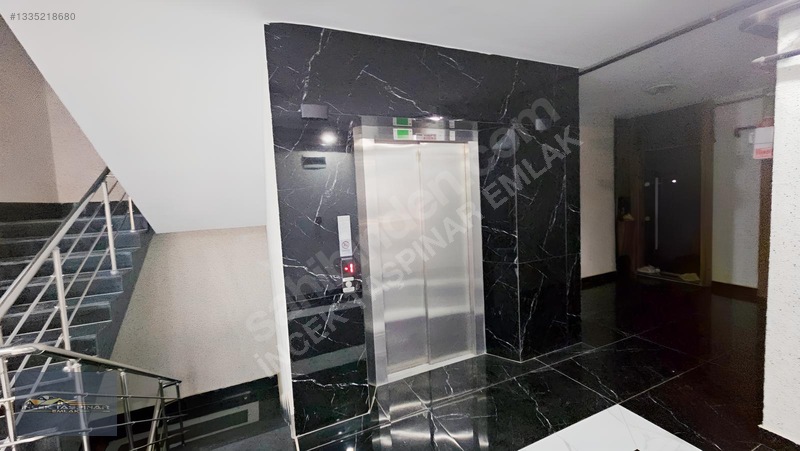 İncek Taşpınar'da Cam Balkon Bahçe Kullanımlı Satılık 2+1 — fotoğraf 4