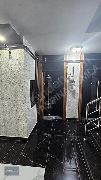 İncek Taşpınar'da Cam Balkon Bahçe Kullanımlı Satılık 2+1 — fotoğraf 5