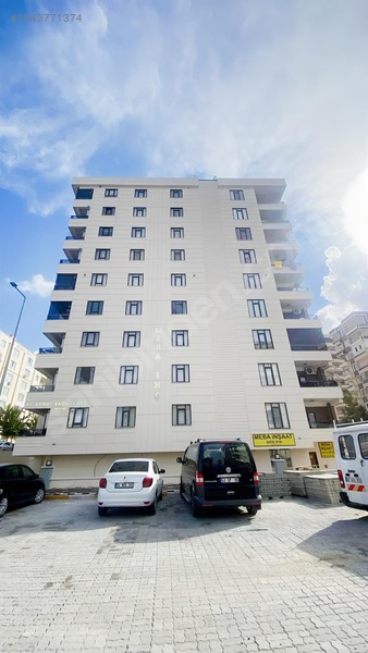Giyinme Odalı Ultra Lüks Geniş 2+1 Satılık Köşe Başı Daire — fotoğraf 2