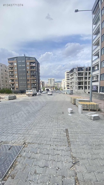Giyinme Odalı Ultra Lüks Geniş 2+1 Satılık Köşe Başı Daire — fotoğraf 4