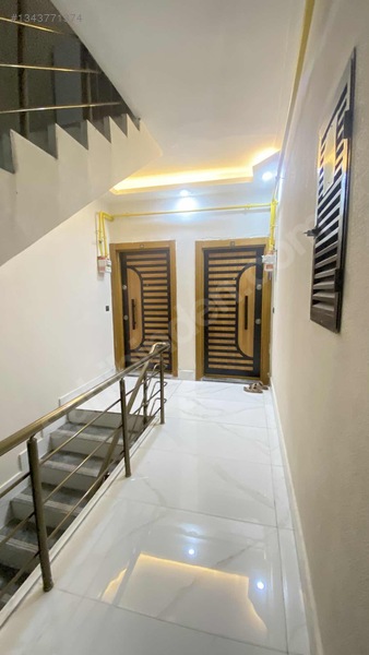 Giyinme Odalı Ultra Lüks Geniş 2+1 Satılık Köşe Başı Daire — fotoğraf 8