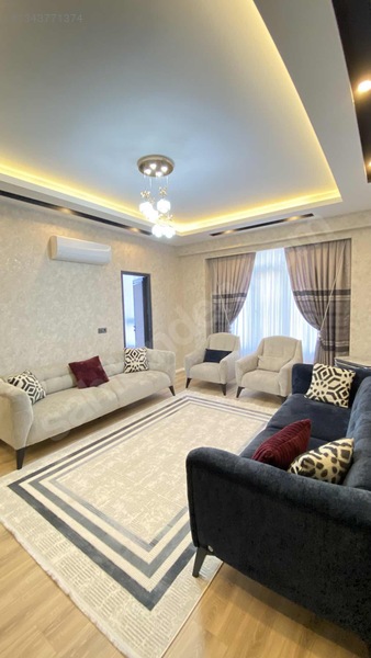 Giyinme Odalı Ultra Lüks Geniş 2+1 Satılık Köşe Başı Daire — fotoğraf 11