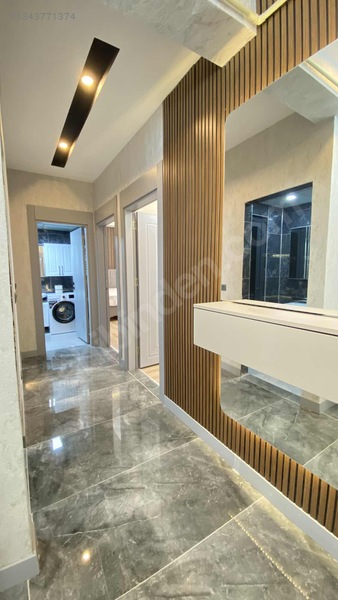 Giyinme Odalı Ultra Lüks Geniş 2+1 Satılık Köşe Başı Daire — fotoğraf 21
