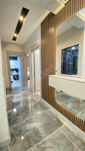 Giyinme Odalı Ultra Lüks Geniş 2+1 Satılık Köşe Başı Daire — fotoğraf 22