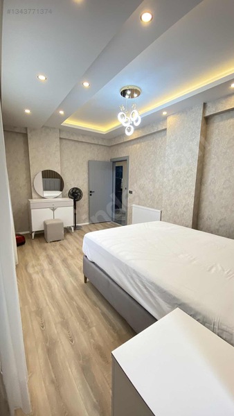 Giyinme Odalı Ultra Lüks Geniş 2+1 Satılık Köşe Başı Daire — fotoğraf 28