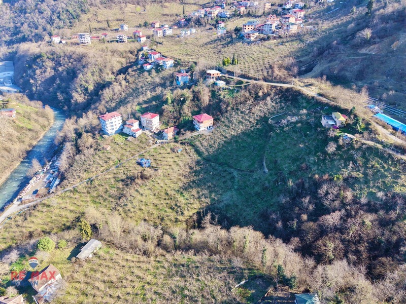 İncesu Mahallesinde Satılık 730 M2 Arsa