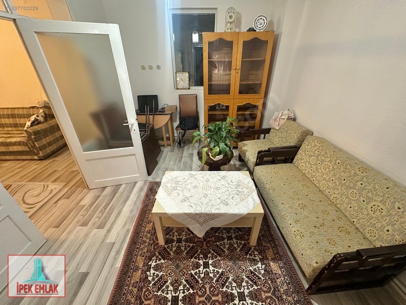 Niğde Çarşı Oskar Pastanesi Karşısı 2+1 Eşyalı Kiralık Daire — fotoğraf 7