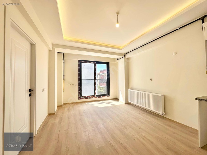Şirinyer İzban Yanı Merkezi Konumda Arakat Doğalgazlı 1+1 — fotoğraf 2