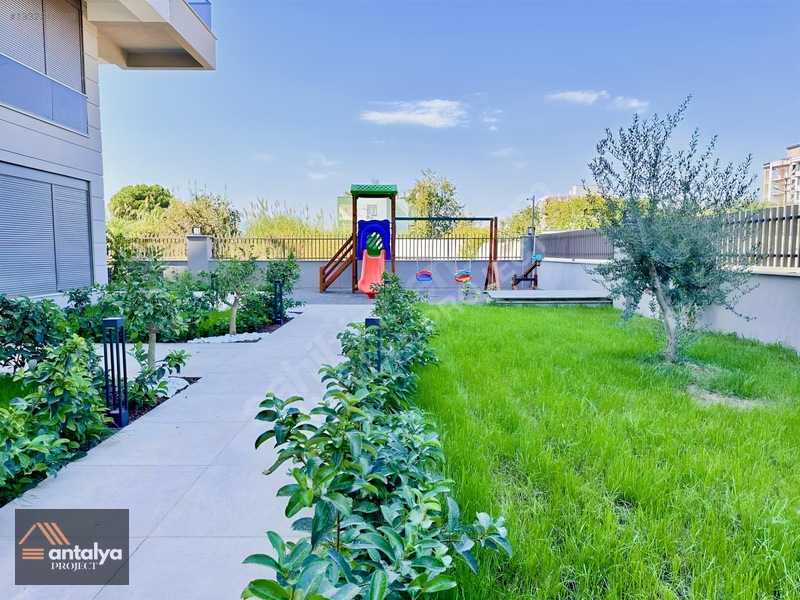Altınova Şen Residence'te Kiralık Eşyalı 3+1 Bahçe Dubleks Daire — fotoğraf 7