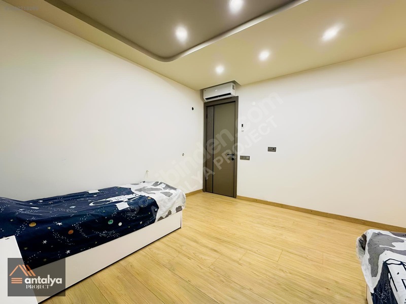 Altınova Şen Residence'te Kiralık Eşyalı 3+1 Bahçe Dubleks Daire — fotoğraf 31
