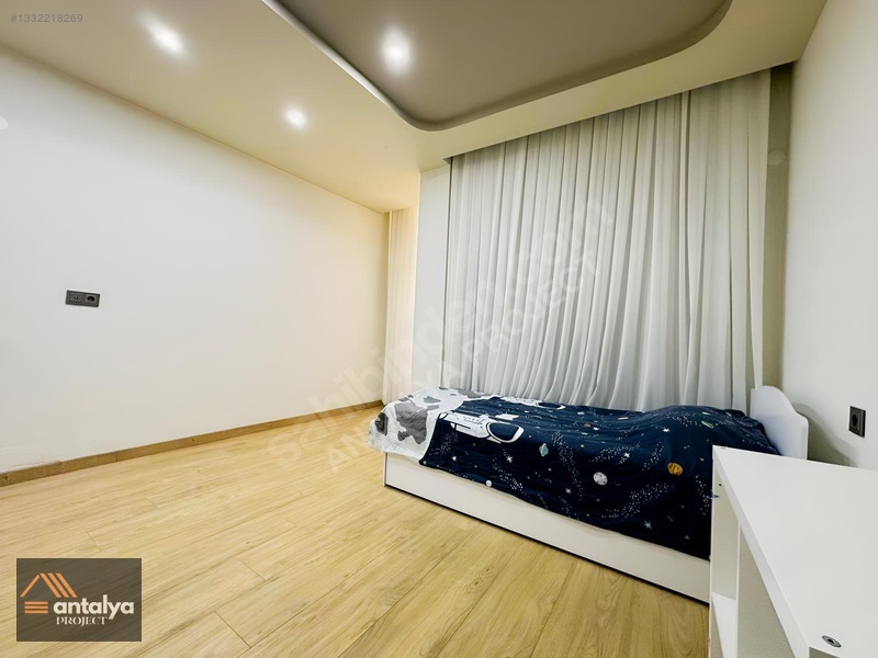 Altınova Şen Residence'te Kiralık Eşyalı 3+1 Bahçe Dubleks Daire — fotoğraf 32