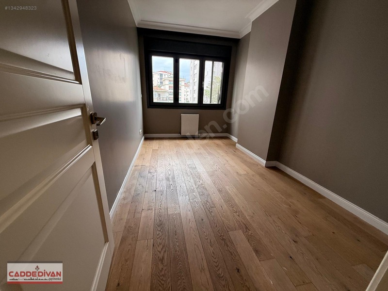 Feneryolu Atılay Sk, 3+1 Genç Binada Geniş Bahçeli Kiralık Daire — fotoğraf 15