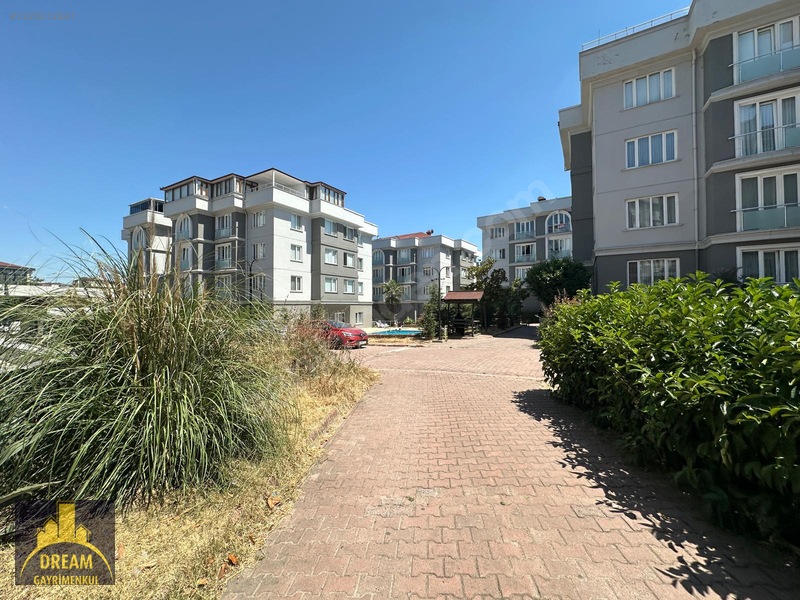 Pendik Kurtköy De Talia Evleri Sitesin De Havuzlu Güvenlikli — fotoğraf 21
