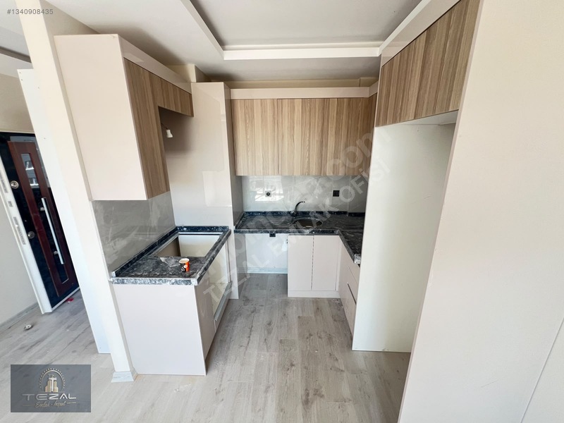 Esenboğa 'da Site İçerisi Geniş Peyzajlı 1+1 / 3.kat Lüks Daire — fotoğraf 7