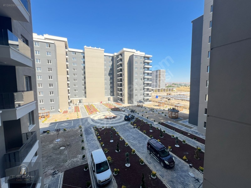 Esenboğa 'da Site İçerisi Geniş Peyzajlı 1+1 / 3.kat Lüks Daire — fotoğraf 21