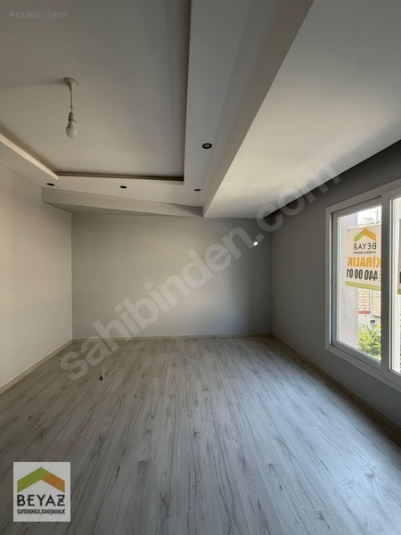 Beyaz-kurtuluş Mah Askeriye Civarı 3+1 145m2 Kiralık Daire — fotoğraf 2