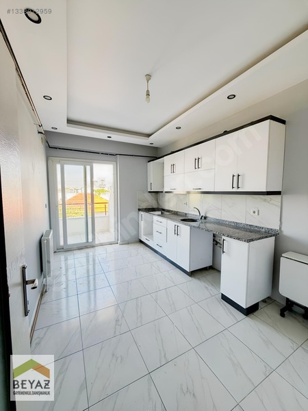 Beyaz-kurtuluş Mah Askeriye Civarı 3+1 145m2 Kiralık Daire — fotoğraf 6