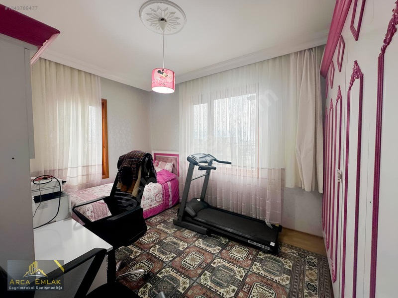 Fevziçakmak Mahallesi Erler Sitesinde Satılık 4+1 Arakat Daire — fotoğraf 7