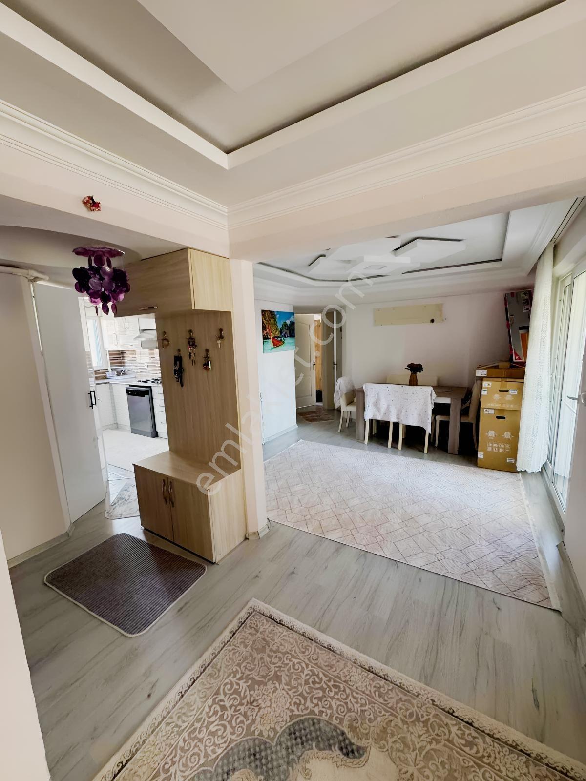 Bahçelievler Bayatlı Sitesi'nde Full Yenilenmiş 2+1 Daire — fotoğraf 8