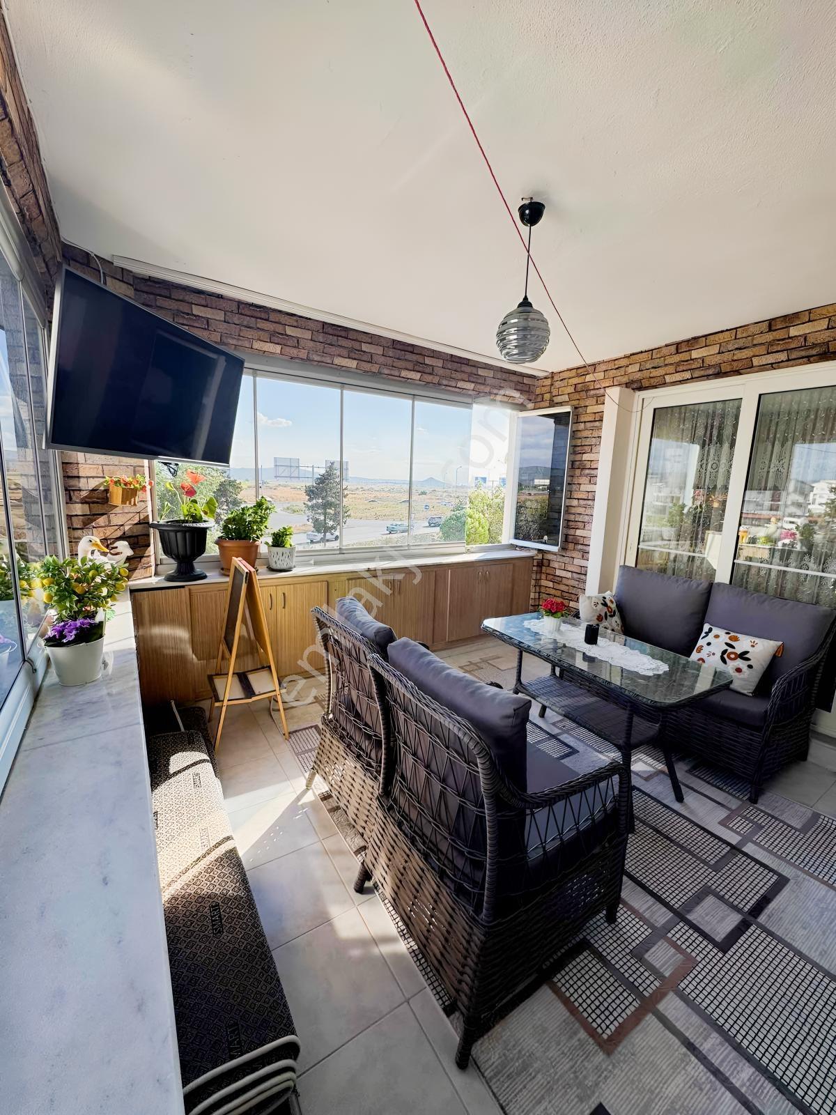 Bahçelievler Bayatlı Sitesi'nde Full Yenilenmiş 2+1 Daire — fotoğraf 15