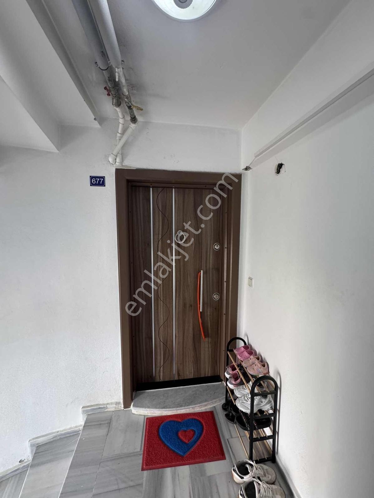 Bahçelievler Bayatlı Sitesi'nde Full Yenilenmiş 2+1 Daire — fotoğraf 33