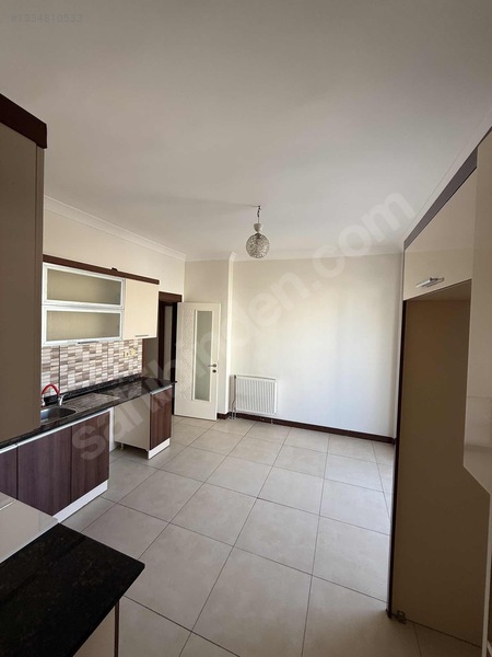 Aslangören Emlaktan Tekerek Akdo Karşısı Kiralık 4+1 Daire — fotoğraf 3