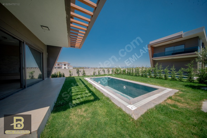 Altınkalede Lüks Site İçi 4+1 Müstakil Havuzlu Villa — fotoğraf 35