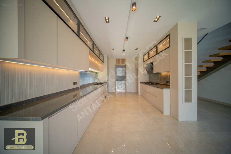 Altınkalede Lüks Site İçi 4+1 Müstakil Havuzlu Villa — fotoğraf 42