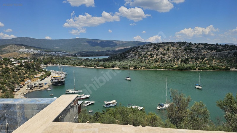 Kesintisiz Deniz Manzaralı Müstakil Bahçeli Yıllık Kiralık Villa — fotoğraf 6