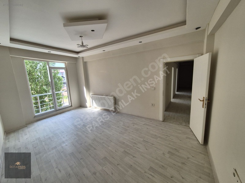 ️kars İnönü Cad 2+1 80 M² Daire Cok Uygun — fotoğraf 8