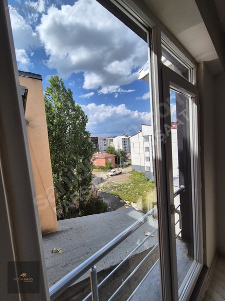 ️kars İnönü Cad 2+1 80 M² Daire Cok Uygun — fotoğraf 9
