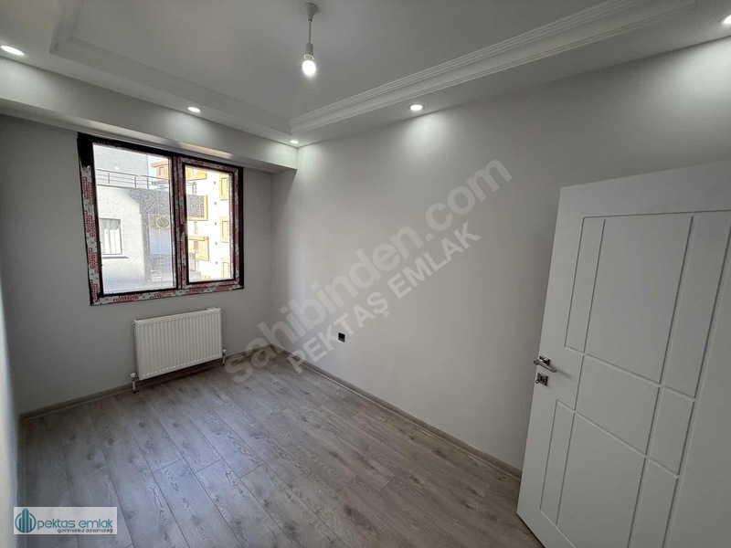 Küçükçekmece Fatih Mh Satılık Otoparklı Asansörlü 3+1 Daire — fotoğraf 20